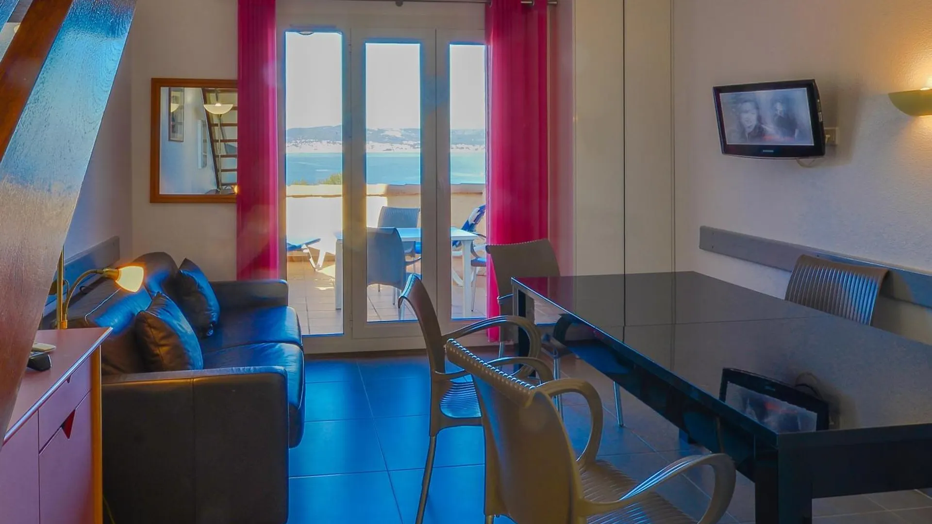 Vvf Residence Saint-Cyr-Sur-Mer 0*,