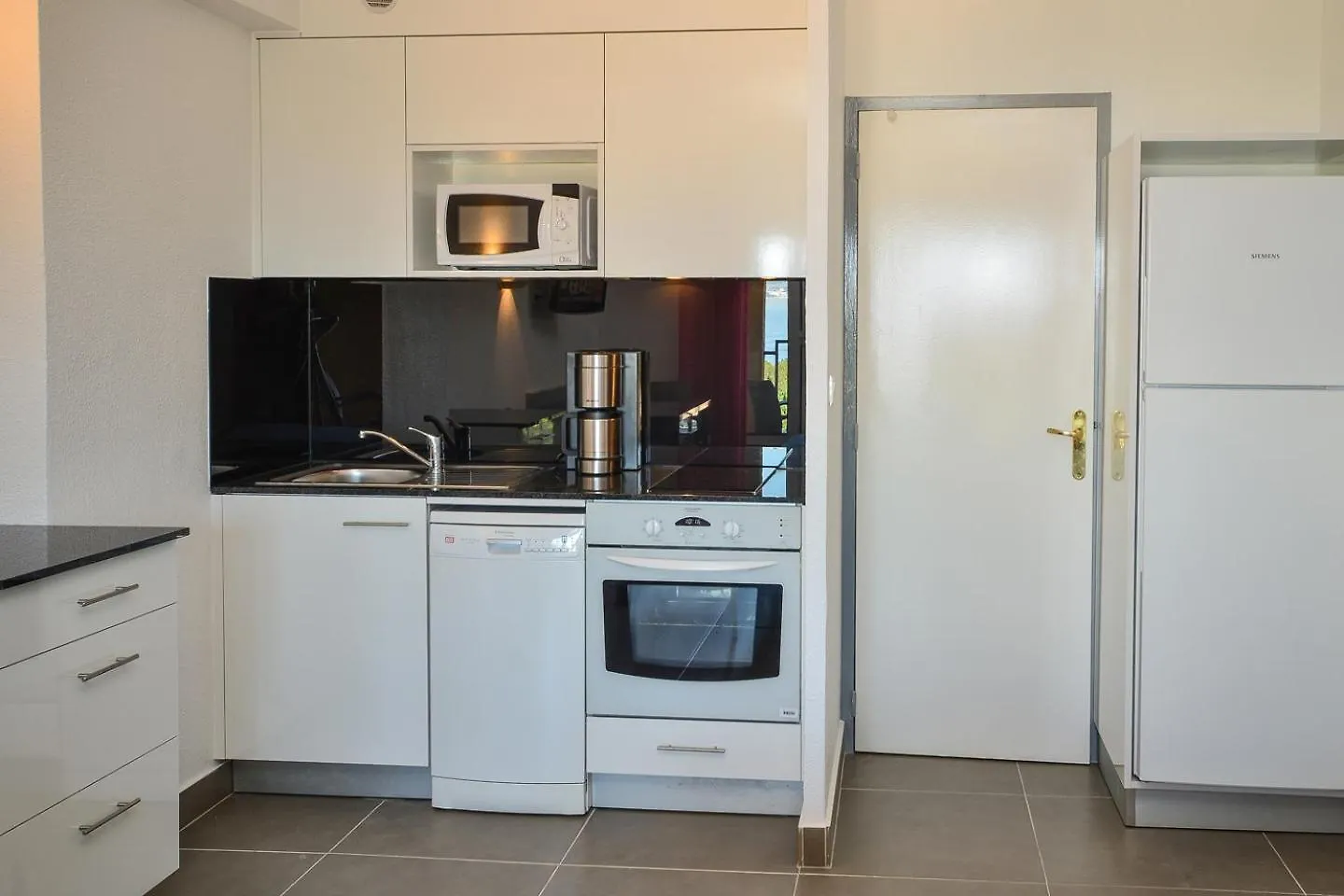 Vvf Residence Saint-Cyr-Sur-Mer